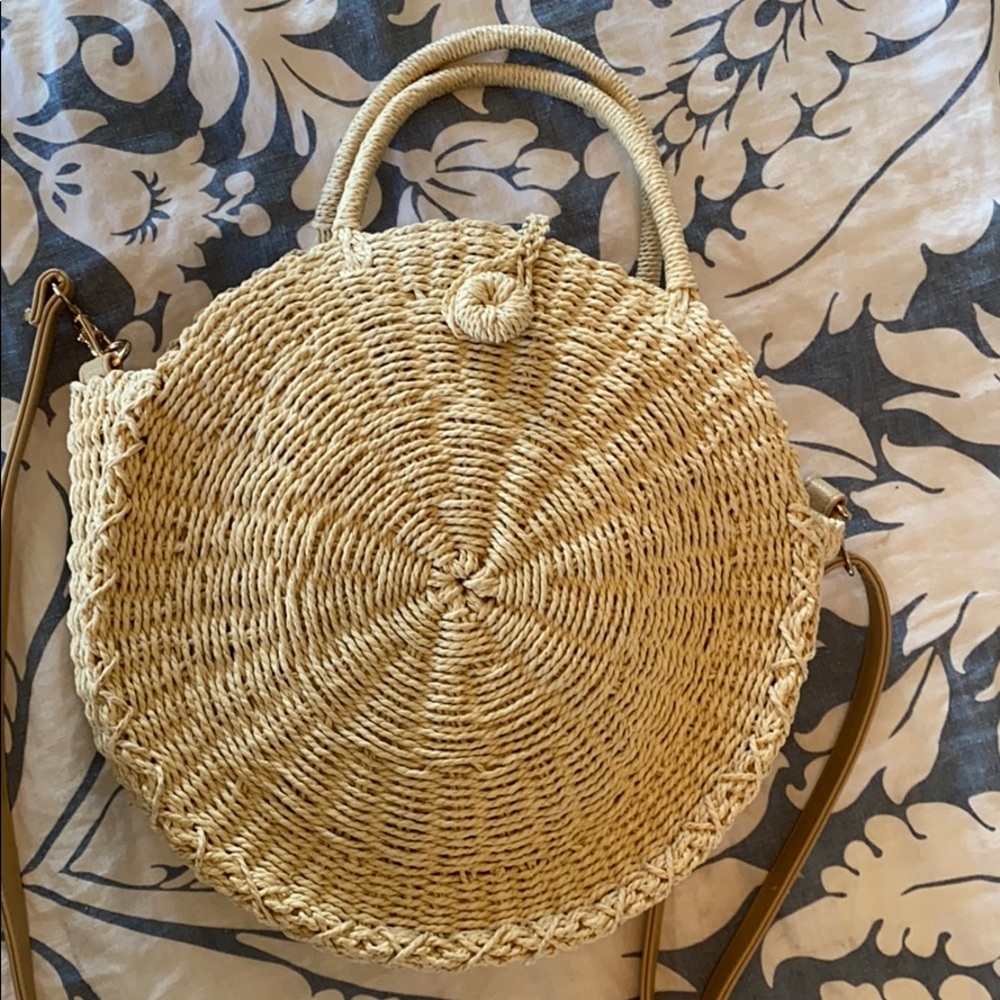 Imoshion vegan woven handbag